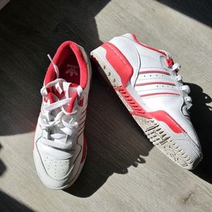 Adidas gently used boys sneakers (size 6)